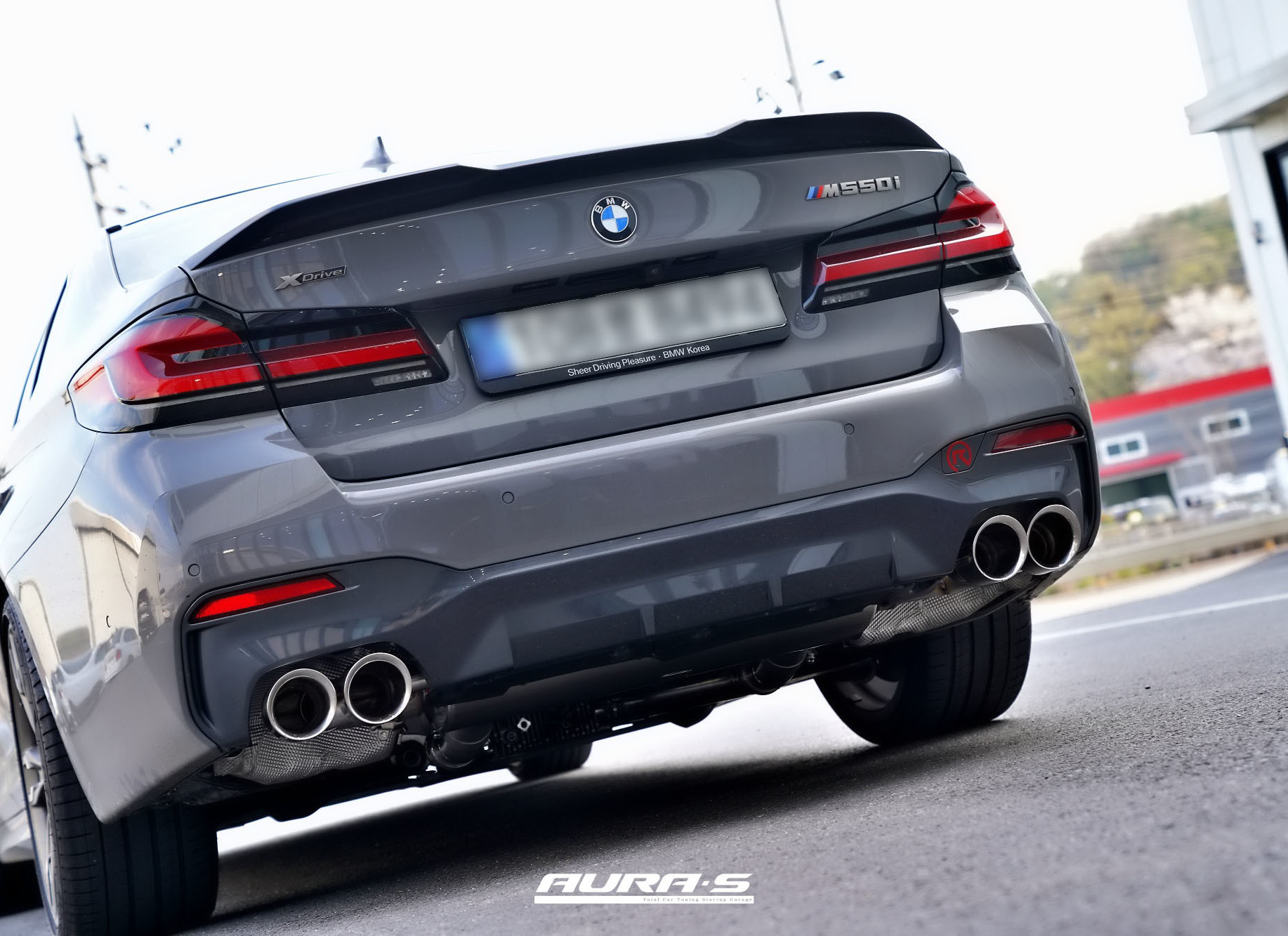 BMW G30 M550I